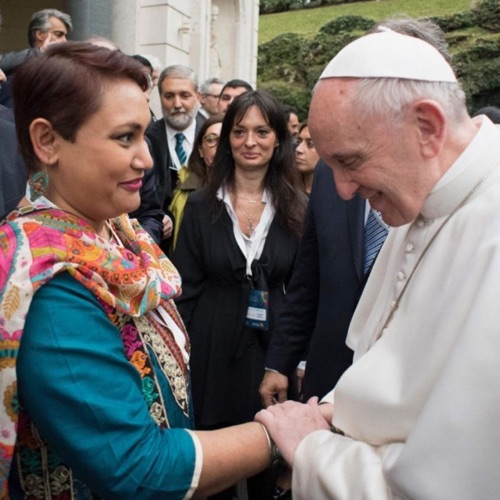 Dr. Farhana Sultana with His Holiness Pope Francis at a workshop at The Vatican, 2017